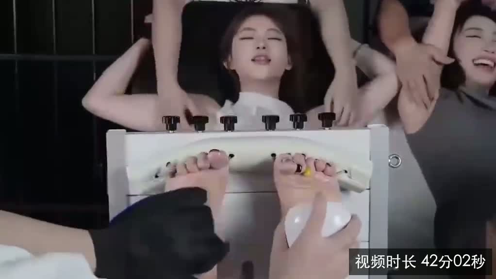 澳门映画挠天双S美吖与祁钰上集