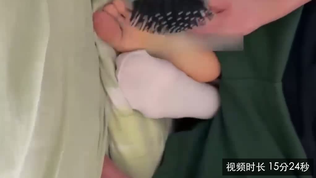 超级嫩脚双马尾白丝TK
