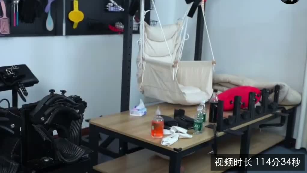 阿杰快跑美女模特优优直播TK