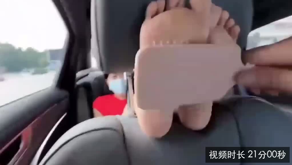 真实约现车内tk肉丝老板娘