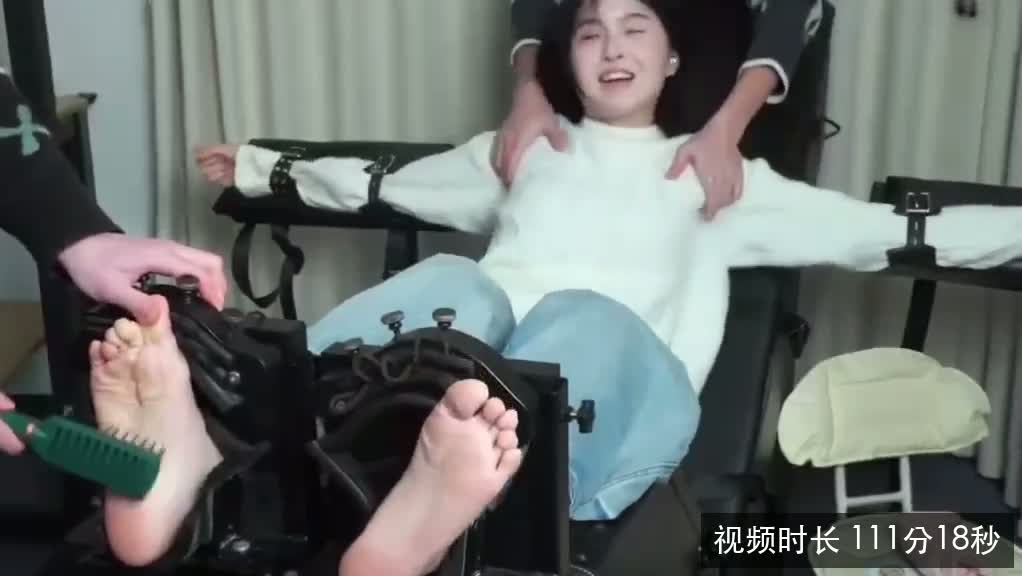 阿杰快跑四女主主播TK